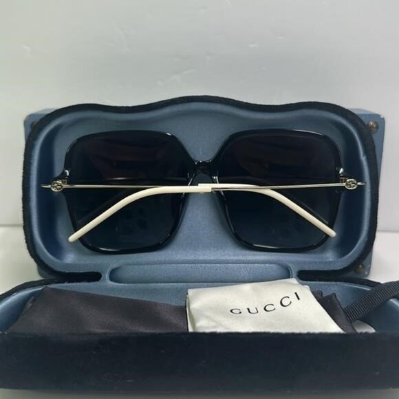 ?- New Authentic Gucci Grey Butterfly Ladies Sunglasses GG1267SA 001 60 main image 11